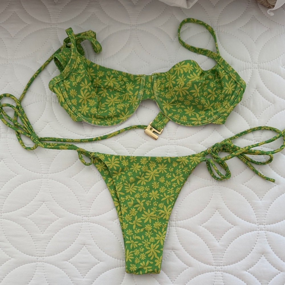 Kulani Kinis Green & Yellow Floral Bikini